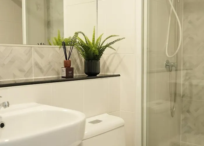 Modern 1br Walk To Bang Na Bts * Bangkok